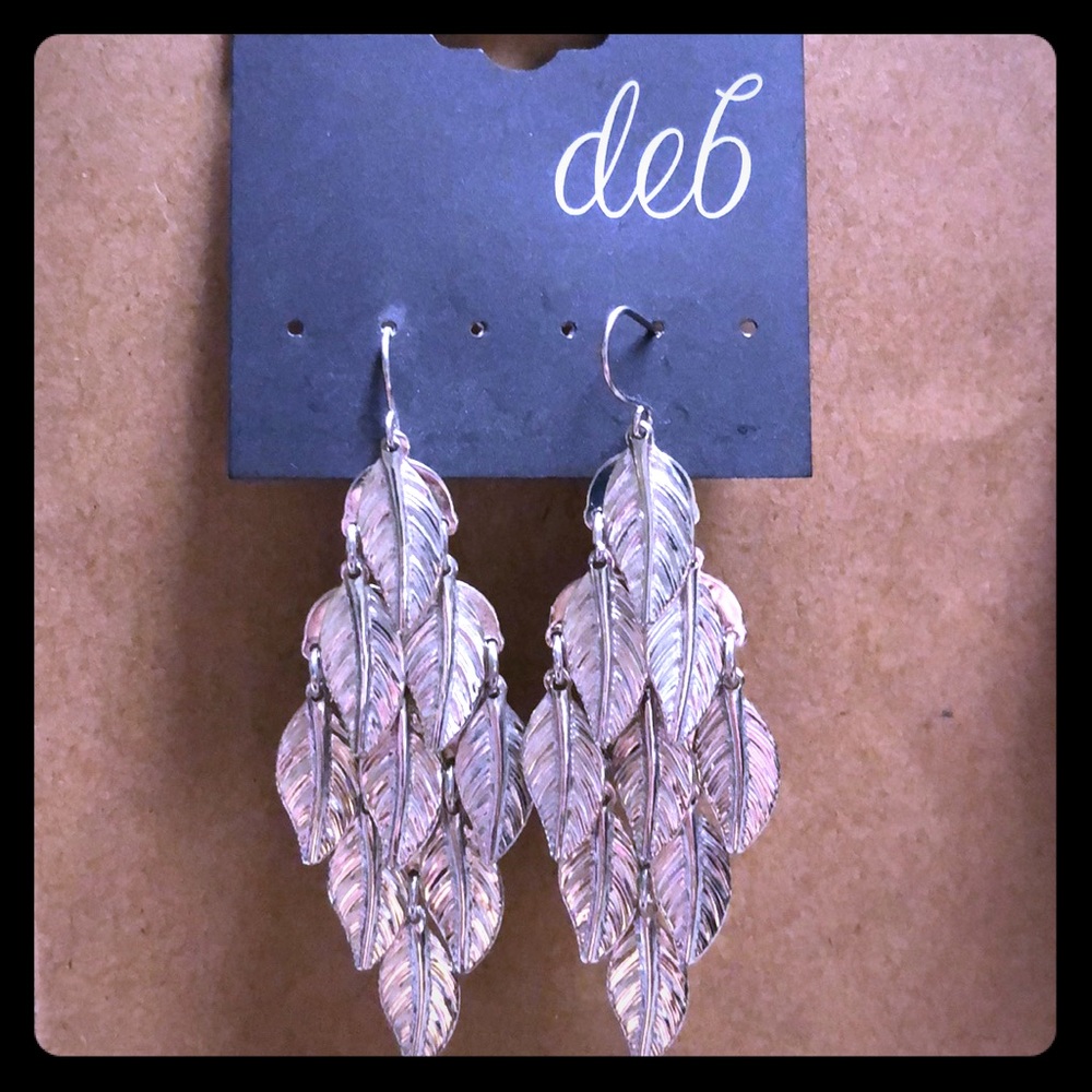 Deb Silver Leaf Dangling Earrings